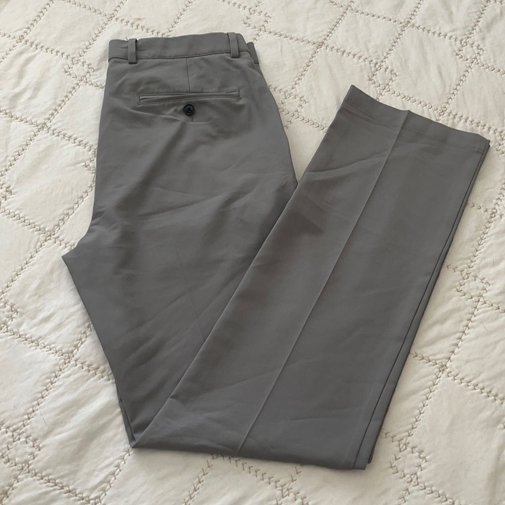 Greg Norman golf slacks 32x34
